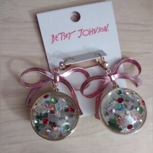 BETSEY JOHNSON Christmas Holiday Snow Globe Ornament Dangle Crystal Earrings NWT